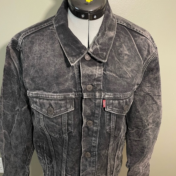 Denim jacket - Picture 2 of 4